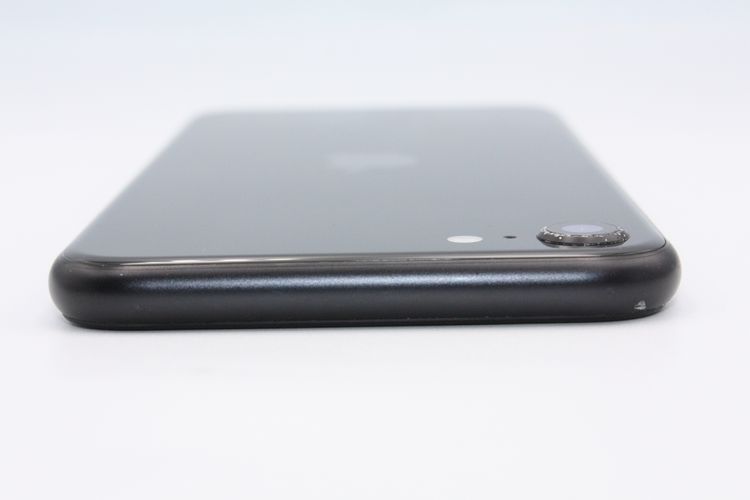 �������ò� iPhoneSE ��2���� 64GB �֥�å� SIM���å�����Ѥ� �������