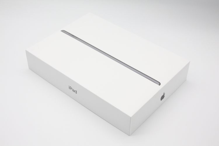 iPad ��7���� Wi-Fi+Cellular 32GB ���ڡ������쥤 B���