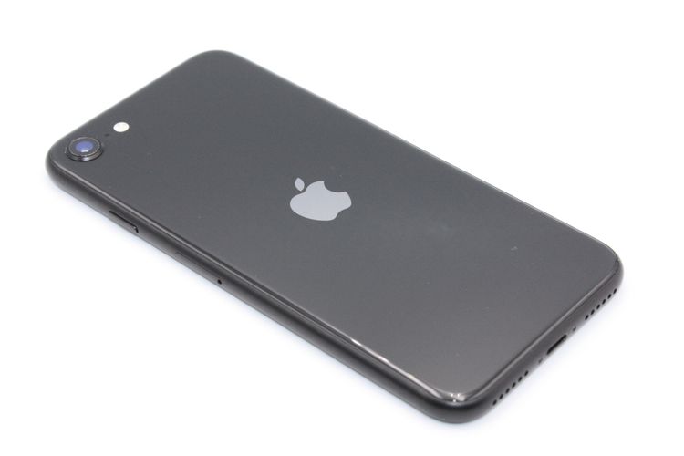 �������ò� iPhoneSE ��2���� 64GB �֥�å� SIM���å�����Ѥ� B���