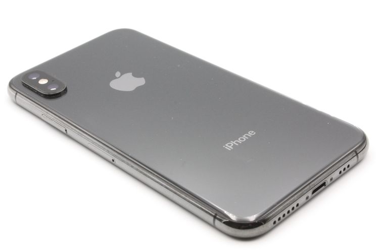 �������ò� iPhone XS 64GB ���ڡ������쥤 SIM�ե꡼ C���