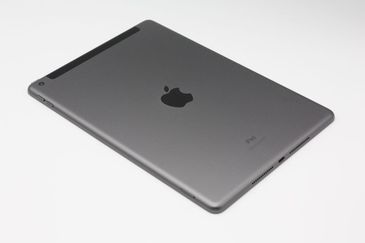 iPad ��7���� Wi-Fi+Cellular 32GB ���ڡ������쥤 B���