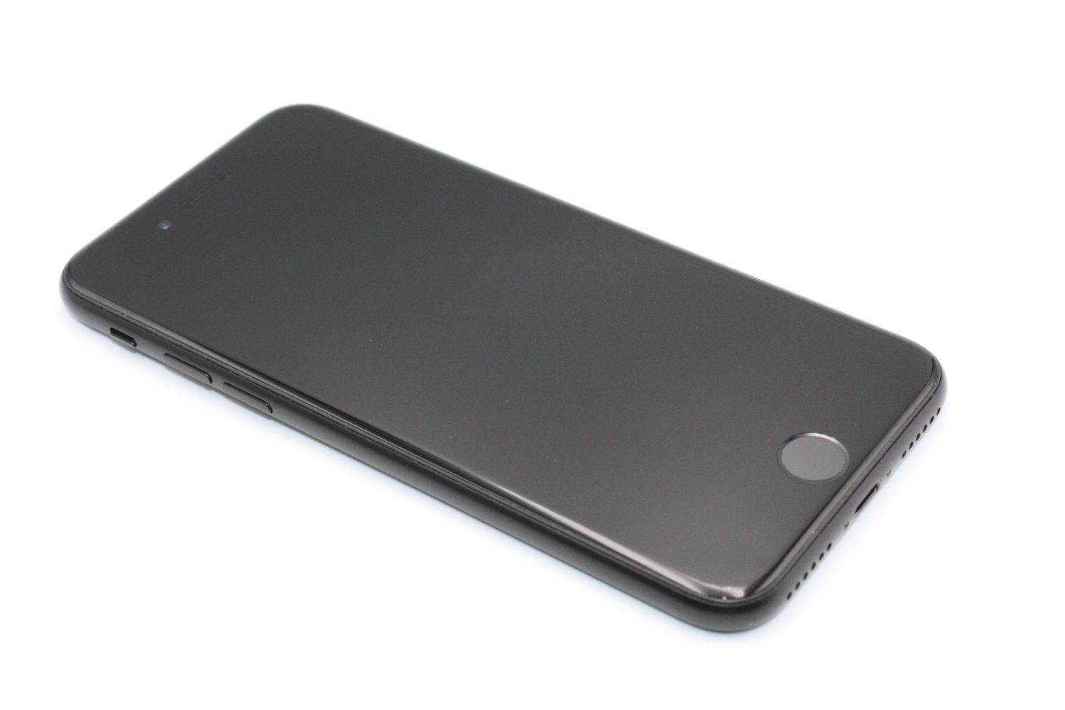 ムスビー｜美品 iPhoneSE 第2世代 64GB ブラック SIMフリー Aランク 