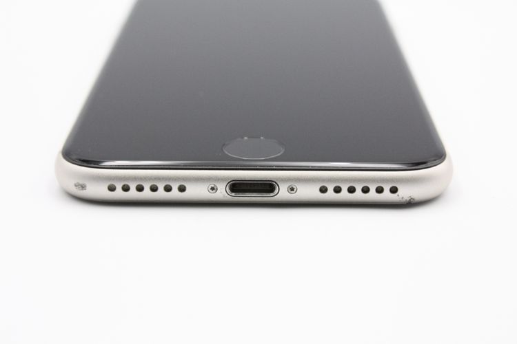 iPhoneSE ��3���� 64GB SIM�ե꡼ �������饤�� B���
