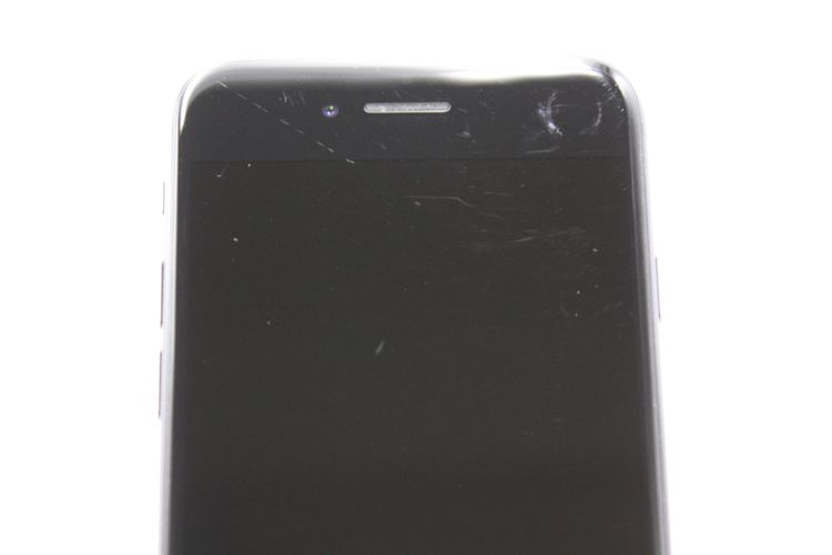 iPhoneSE ��2���� 64GB �֥�å� SIM���å�����Ѥ� C���