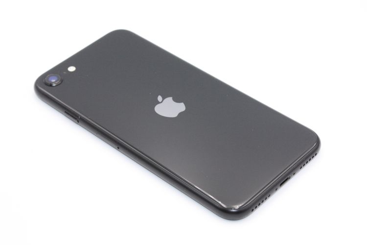 ò iPhoneSE 2 64GB ֥å SIMե꡼ B