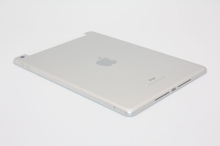 ���� iPad��6���� 32GB Wi-Fi+Cellular��ǥ� SIM���å�����Ѥ� A���