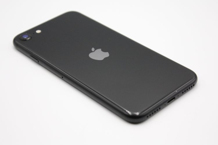 iPhoneSE ��2���� 64GB �֥�å� SIM���å�����Ѥ� C���