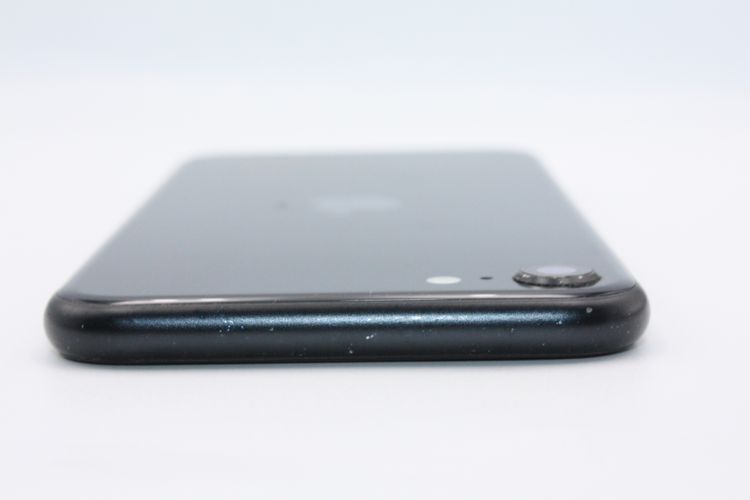 iPhoneSE ��3���� 64GB SIM�ե꡼ �ߥåɥʥ��� C���