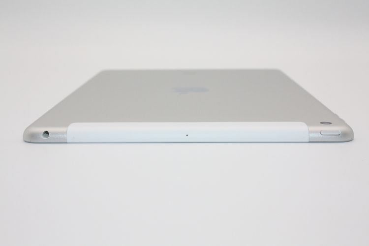 iPad ��7���� Wi-Fi+Cellular 32GB SIM�ե꡼ ����С� C���