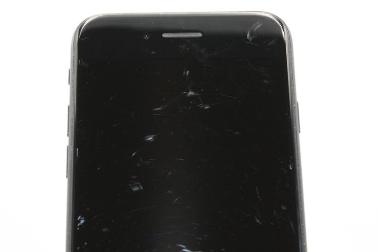 iPhoneSE ��2���� 64GB �֥�å� SIM���å�����Ѥ� C���