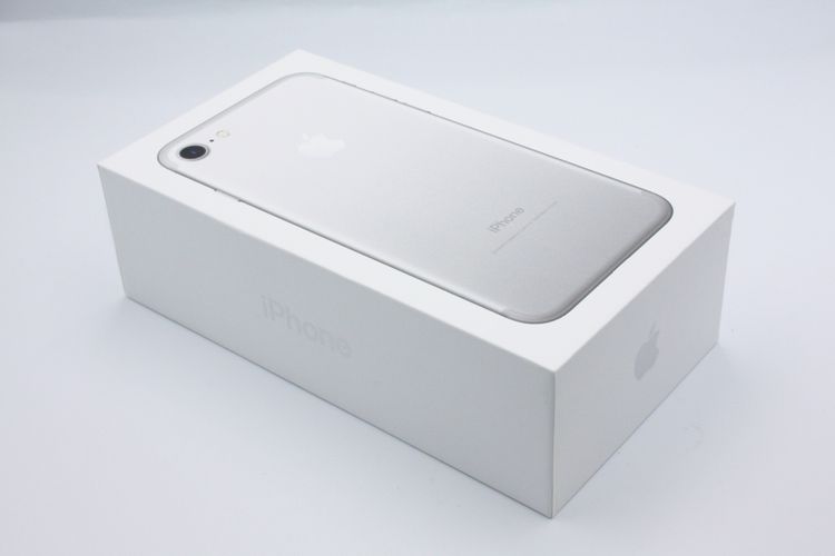 �Хåƥ꡼�����ɹ�(96%) iPhone7 32GB SIM���å�����Ѥ� ����С� B���