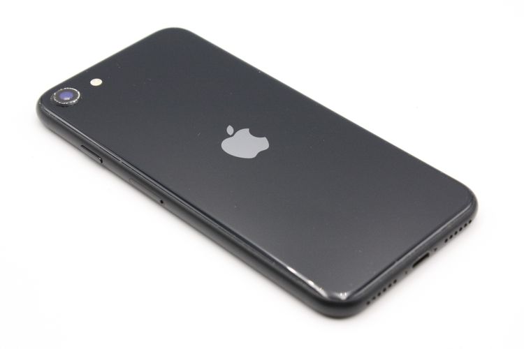 iPhoneSE ��3���� 64GB SIM�ե꡼ �ߥåɥʥ��� B���