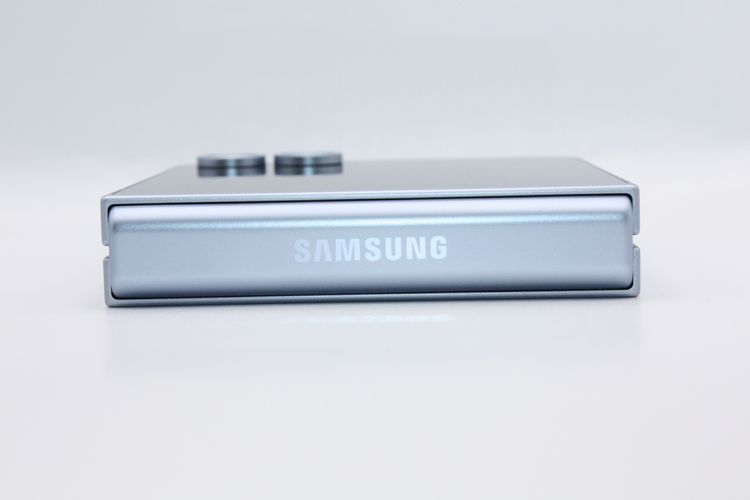 ���� Galaxy Z Flip6 SCG29 au��SIM�ե꡼�֥롼 A���