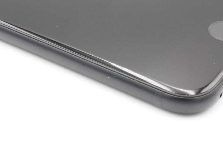 �Хåƥ꡼�����ɹ�(97%) iPhone SE ��3���� 64GB SIM�ե꡼