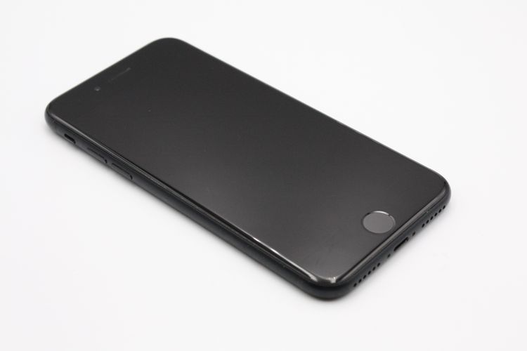 iPhoneSE ��3���� 64GB SIM�ե꡼ �ߥåɥʥ��� C���