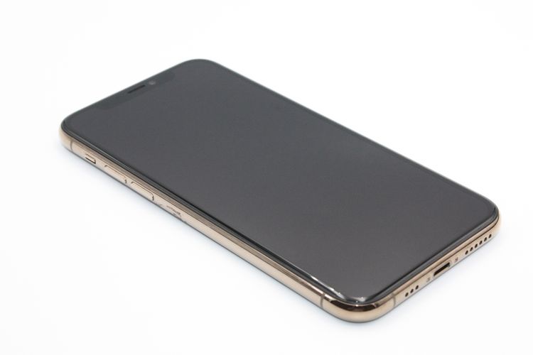 �������ò� iPhone11Pro 64GB SIM���å�����Ѥ� ������� C���