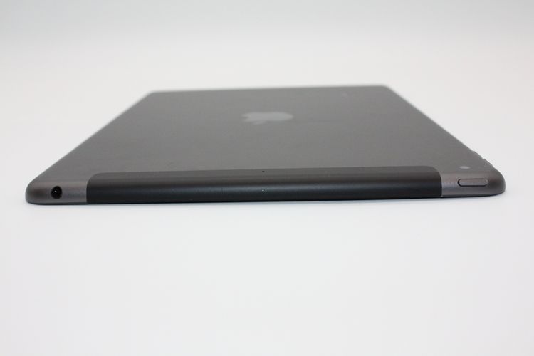 iPad ��7���� Wi-Fi+Cellular 32GB ���ڡ������쥤 B���