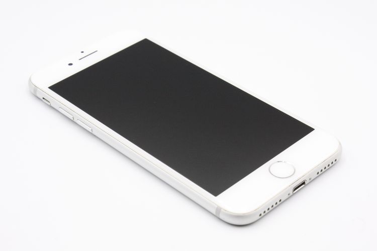 iPhone7 32GB SIM���å�����Ѥ� ����С� C���