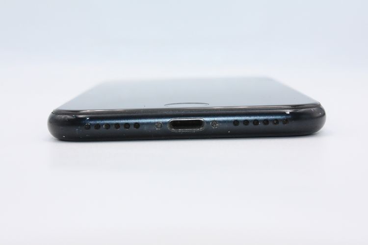 iPhoneSE ��3���� 64GB SIM�ե꡼ �ߥåɥʥ��� C���