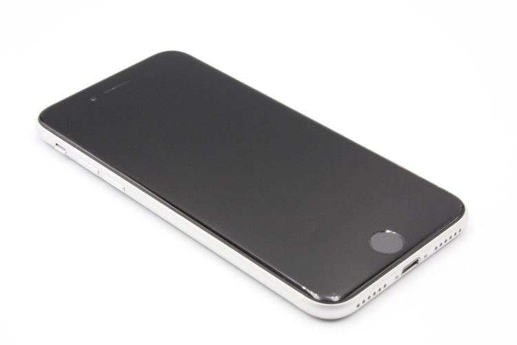 ���� �Хåƥ꡼�����ɹ�(96��) iPhoneSE ��2���� 64GB �ۥ磻�� A���