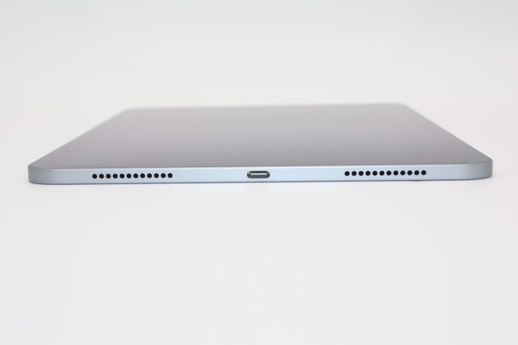 �������ò� iPad Air ��4���� 64GB Wi-Fi��ǥ� �������֥롼 B���
