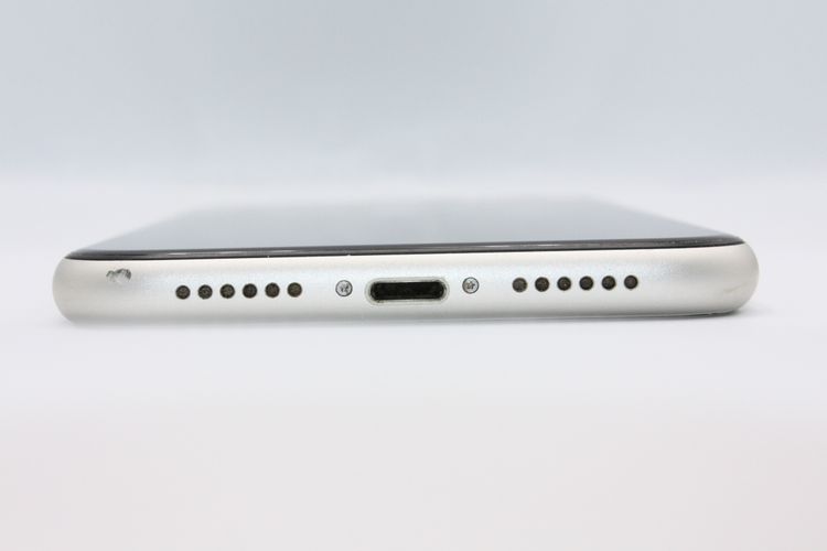 �������ò� iPhone11 64GB SIM���å�����Ѥ� �ۥ磻�� �������