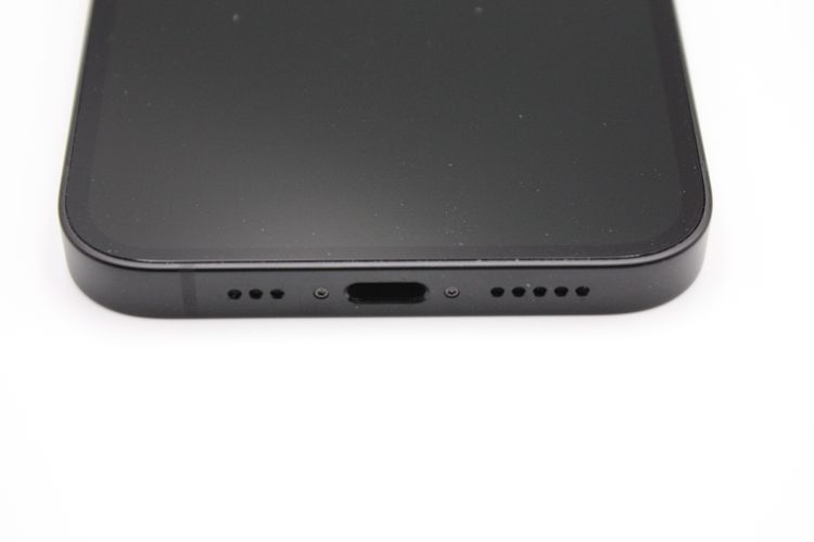 ����Ʊ���� �Хåƥ꡼����Ʊ��(100%) iPhone16e 128GB �֥�å� S���