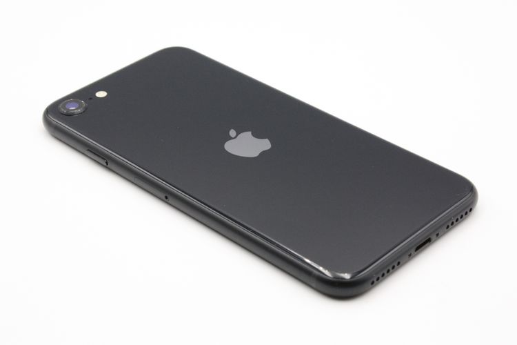 iPhoneSE ��3���� 64GB SIM�ե꡼ �ߥåɥʥ��� B���