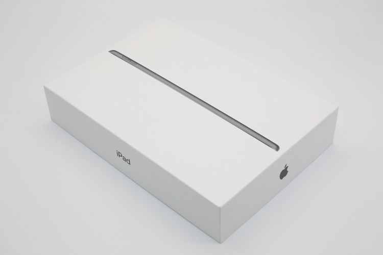 ���� iPad ��9���� 64GB Wi-Fi + Cellular��ǥ� ���ڡ������쥤 A���