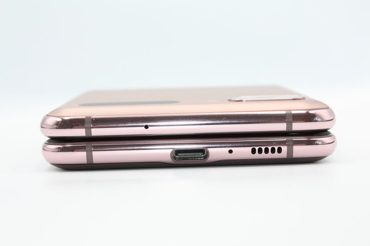 �������ò� ���� Galaxy Z Flip 5G SCG04 au �ߥ��ƥ��å��֥��� A���