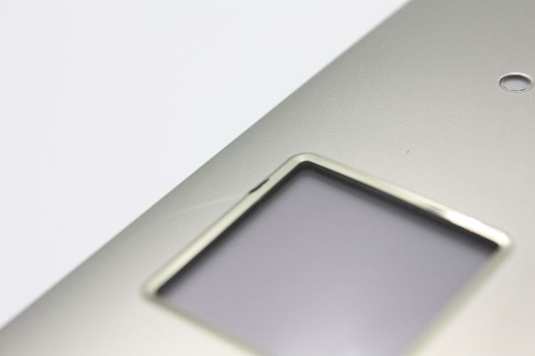 ���󤿤󥱡����� KYF41 �����ѥ󥴡���� SIM���å�����Ѥ� B���