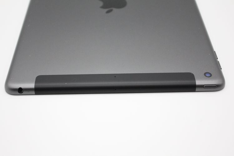 iPad ��9���� 64GB Wi-Fi + Cellular��ǥ� ���ڡ������쥤 B���