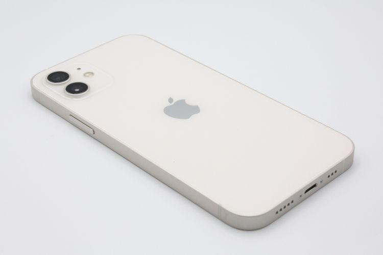 ���� iPhone12 64GB �ۥ磻�� SIM���å�����Ѥ� A���