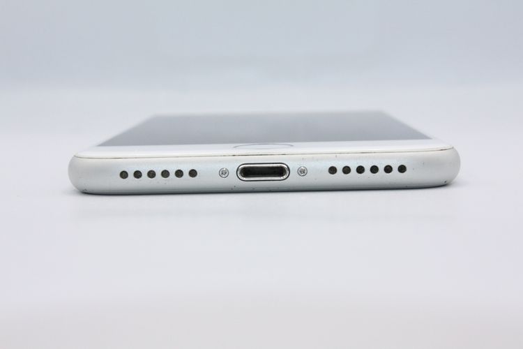 iPhone7 32GB SIM���å�����Ѥ� ����С� C���