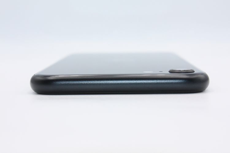 �Хåƥ꡼�����ɹ�(100%) iPhoneSE ��3���� 64GB SIM�ե꡼ B���