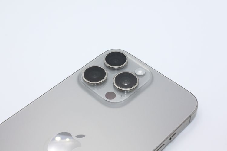 ����Ʊ���� �Хåƥ꡼�����ɹ�(100��) iPhone15ProMax 256GB