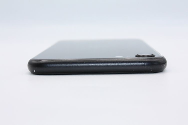 �������ò� iPhoneSE ��2���� 64GB �֥�å� SIM���å�����Ѥ� B���