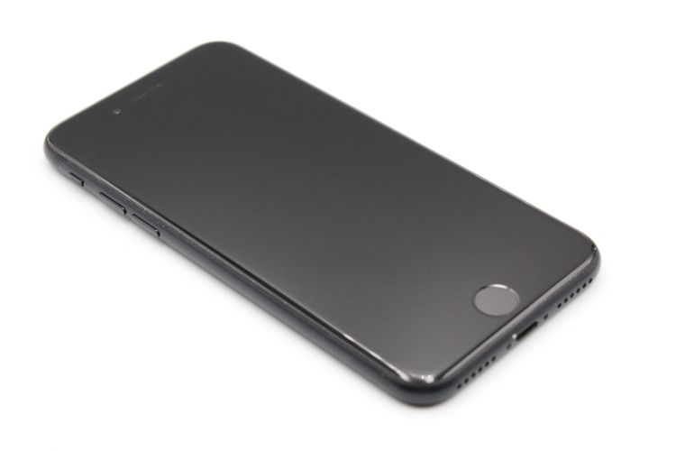 iPhoneSE ��3���� 64GB SIM�ե꡼ �ߥåɥʥ��� B���