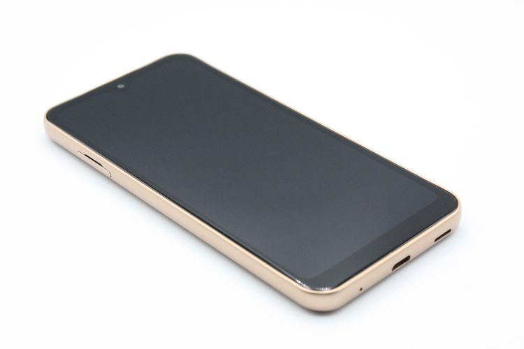 arrows We FCG01（au・） 商品一覧｜ムスビー【中古スマホ・中古