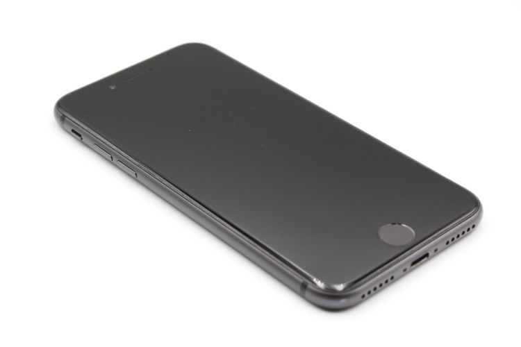 iPhone8 64GB SIM���å�����Ѥ� ���ڡ������쥤 B���