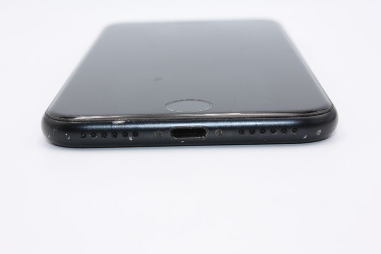 iPhoneSE ��3���� 64GB SIM�ե꡼ �ߥåɥʥ��� C���