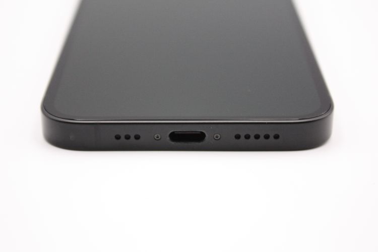 ����Ʊ���� �Хåƥ꡼�����ɹ�(98%) iPhone16e 128GB �֥�å�