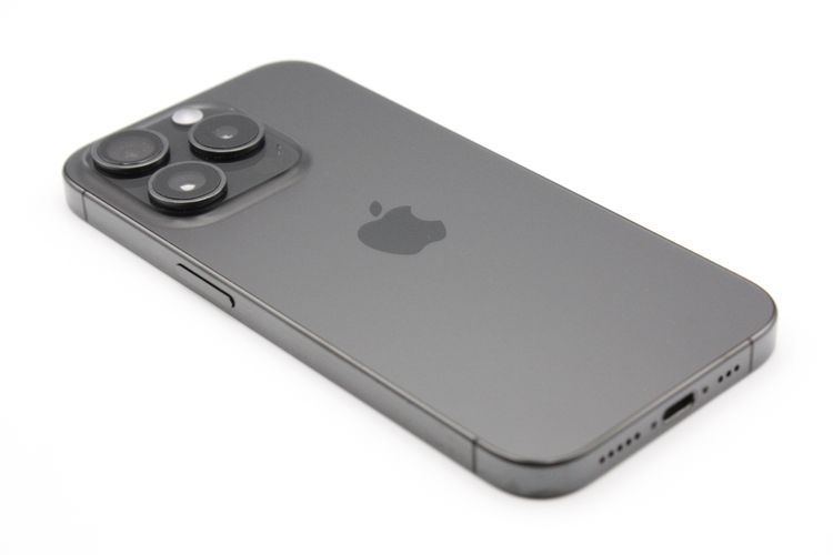 iPhone15Pro 256GB SIM�ե꡼ �֥�å������˥��� B���