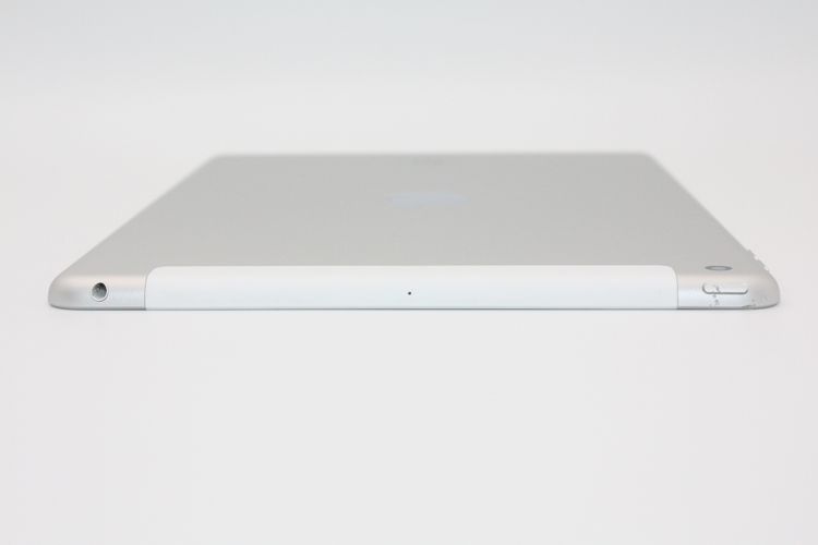 iPad ��7���� Wi-Fi+Cellular 32GB SIM�ե꡼ ����С� B���