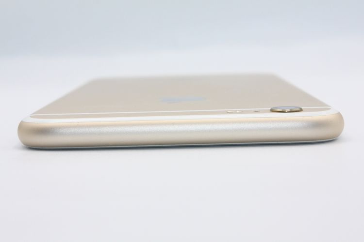 �������ò� iPhone6sPlus 16GB ������� SIM���å�����Ѥ� B���