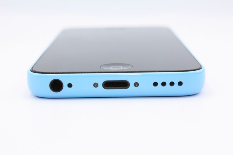 iPhone 5c 16GB au �֥롼 B���