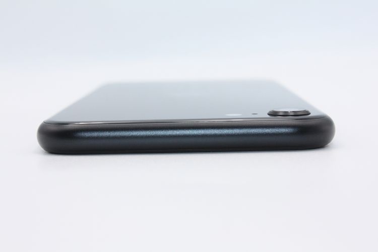 ���� ��°�ʴ��� iPhoneSE ��3���� 64GB SIM�ե꡼ �ߥåɥʥ��� A���