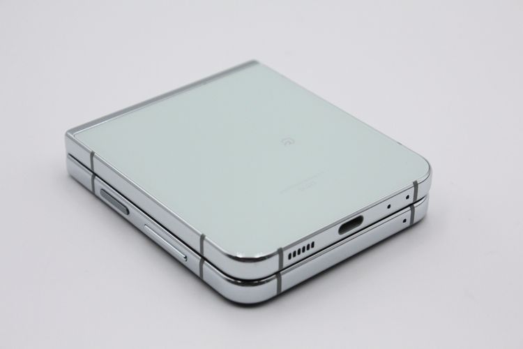 ���� Galaxy Z Flip5 SCG23 �ߥ�� SIM�ե꡼ A���