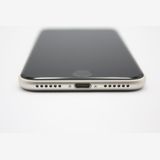 ���ʥХåƥ꡼�����ɹ�(100%) iPhoneSE ��3���� 64GB SIM�ե꡼