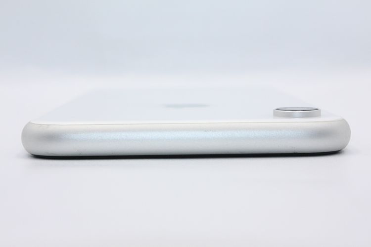 �������ò� �Хåƥ꡼�����ɹ�(95��) iPhoneXR 64GB SIM�ե꡼ B���